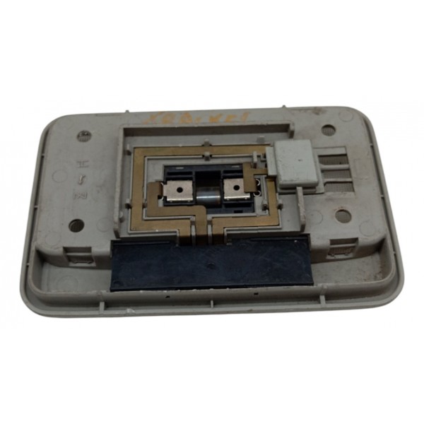 Luz Teto Cortesia Chevrolet Tracker 2001 2002 2003 2005 2009