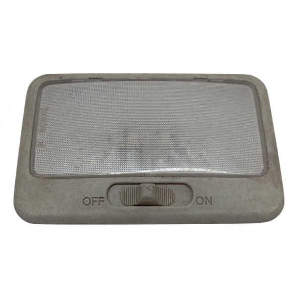 Luz Teto Cortesia Chevrolet Tracker 2001 2002 2003 2005 2009