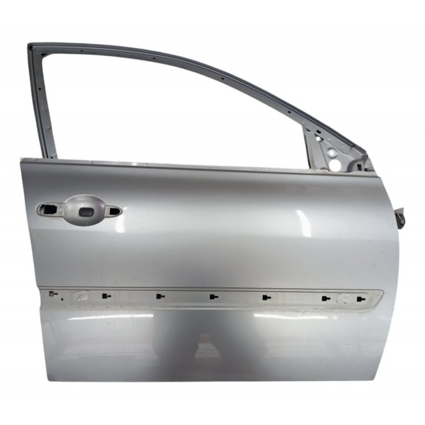 Porta Dianteira Direita Renault Megane 2007 2008 2009 2010 Direito Prateado Dianteira