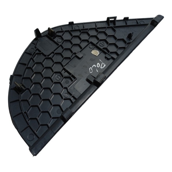 Acabamento Painel Lateral Direito Volkswagen Polo 2010