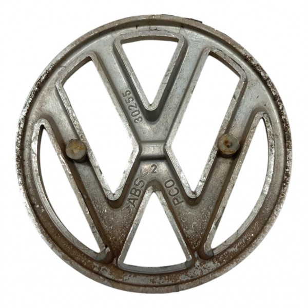 Emblema Tampa Traseira Porta Malas Volkswagen Golf 1997 1999 Prata