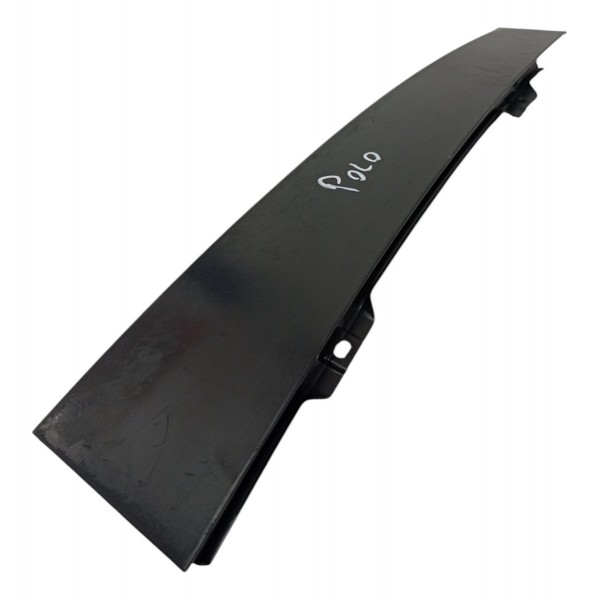 Moldura Coluna Porta Dianteira Direita Vw Polo 1.6 2002 2003