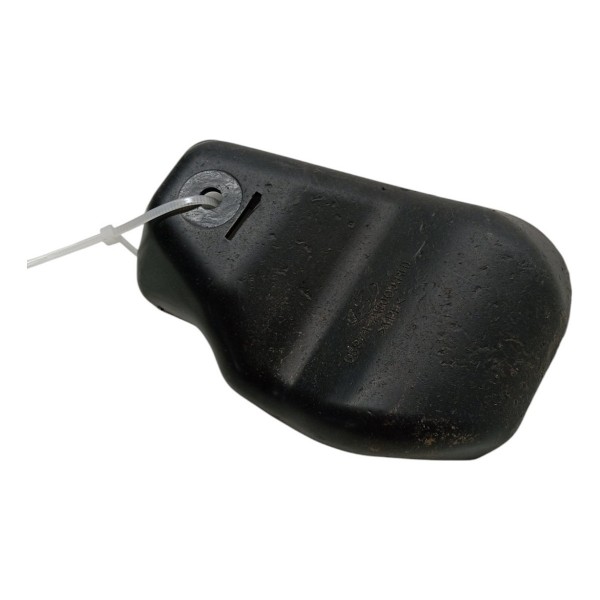 Acabamento Amortecedor Traseiro Direito Kia Sorento 2015 16