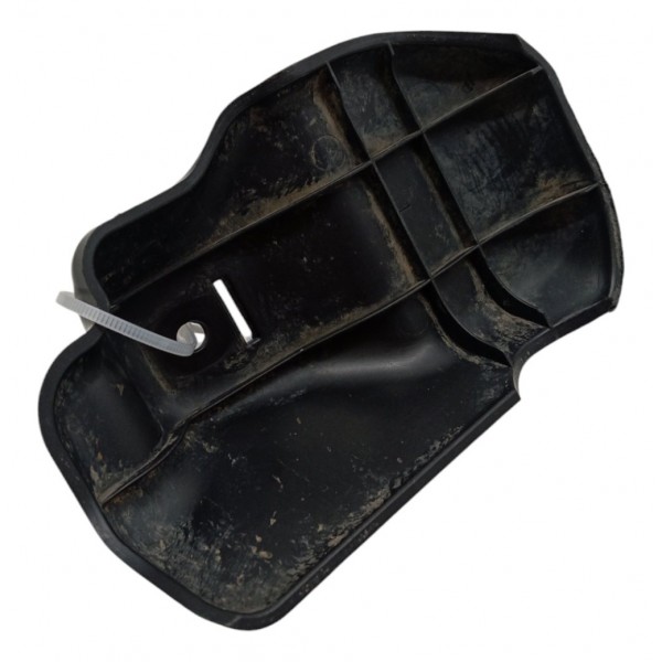 Acabamento Amortecedor Traseiro Direito Kia Sorento 2015 16