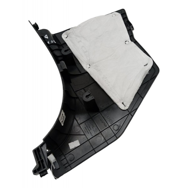 Acabamento Soleira Dianteira Direita Kia Sorento 2.4 2015 Preto