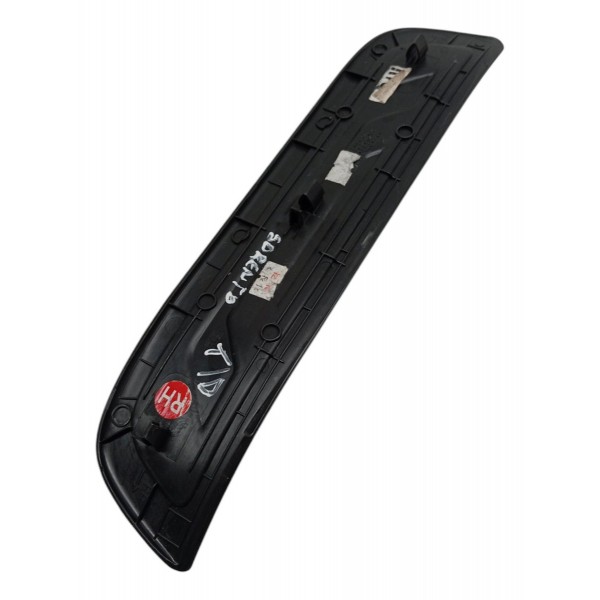 Soleira Interna Traseira Direita Kia Sorento 2.4 2014 2015 Preto