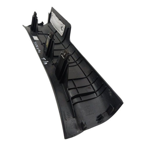 Acabamento Soleira Traseira Direita Kia Sorento 2014 2015 16