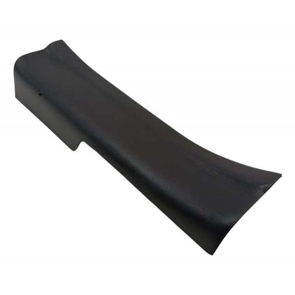 Acabamento Soleira Traseira Direita Kia Sorento 2014 2015 16