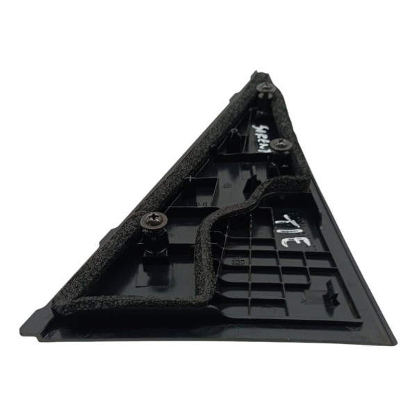 Moldura Externa Porta Traseira Esquerda Kia Sorento 2.4 2015