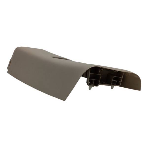 Acabamento Coluna Traseira Direita Kia Sorento 2.4 2014 2015