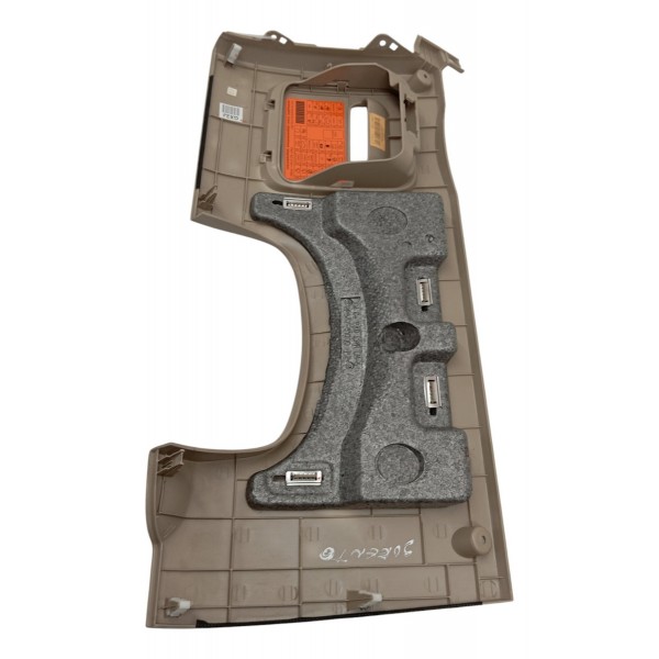 Acabamento Moldura Inferior Painel Kia Sorento 2.4 2014 2015