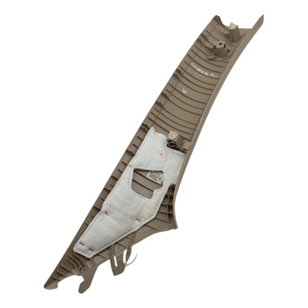 Moldura Coluna Parabrisa Esquerdo Kia Sorento 2.4 2014 2015