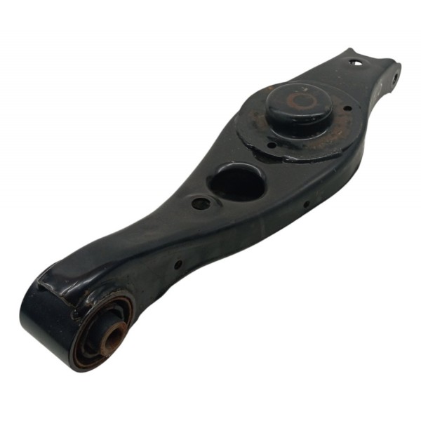 Braço Bandeja Susp. Traseira Direita Kia Sorento 2.4 2015