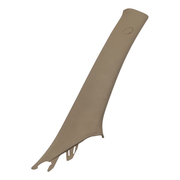 Moldura Coluna Parabrisa Direito Kia Sorento 2.4 2014 2015