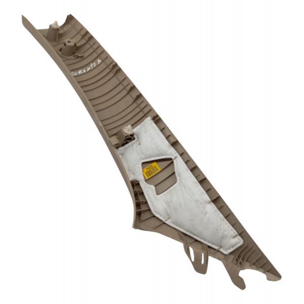 Moldura Coluna Parabrisa Direito Kia Sorento 2.4 2014 2015