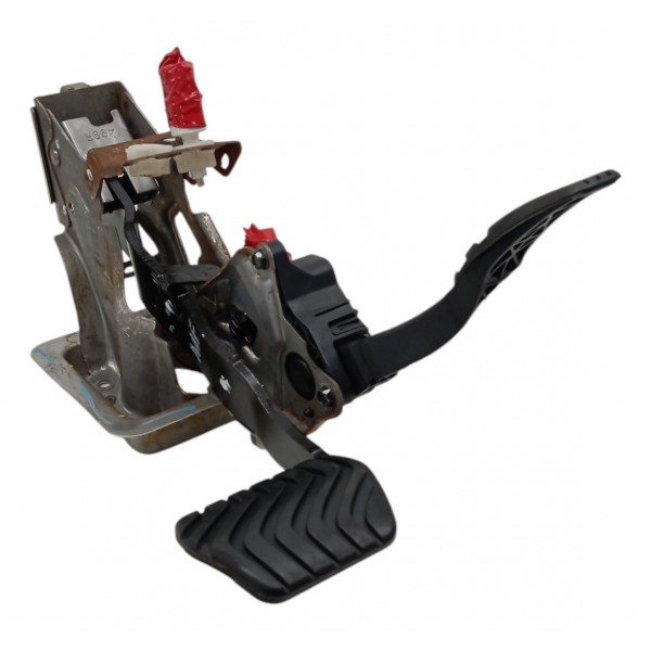 Pedaleira Freio Acelerador Nissan Kicks 1.6 2018 2019 2020