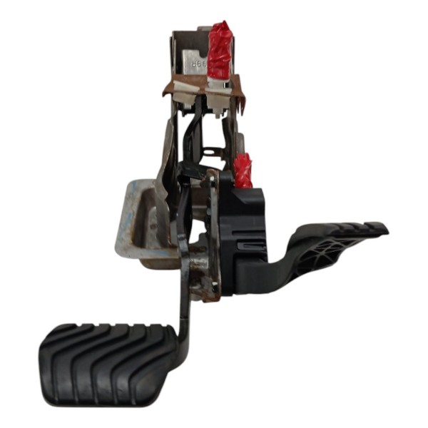 Pedaleira Freio Acelerador Nissan Kicks 1.6 2018 2019 2020