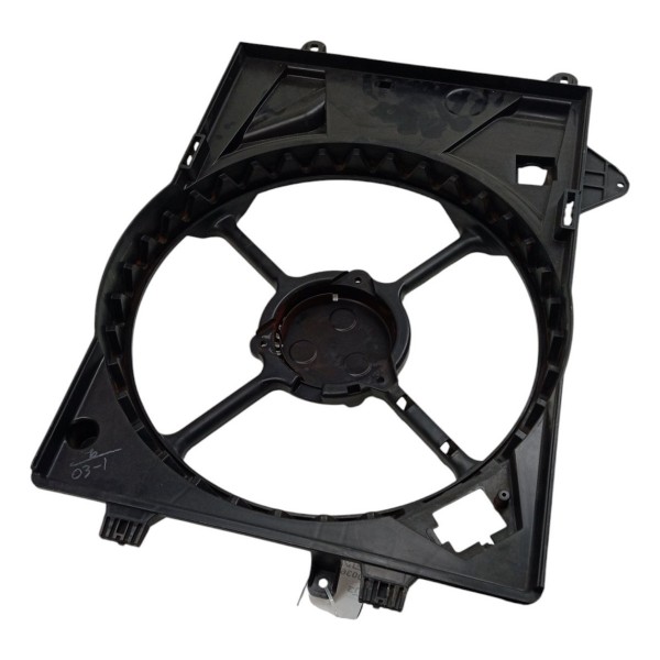 Defletor Radiador Chevrolet Onix 1.4 2013 2014 2015 2016 17