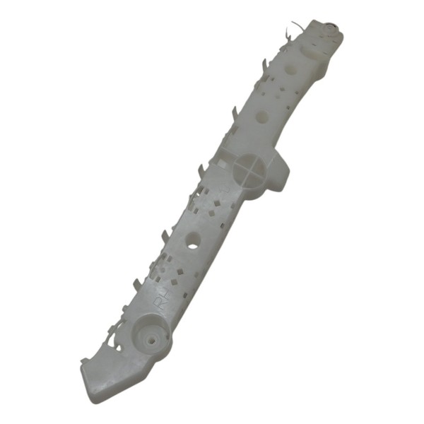 Suporte Guia Parachoque Traseiro Direito Nissan Kicks 2020