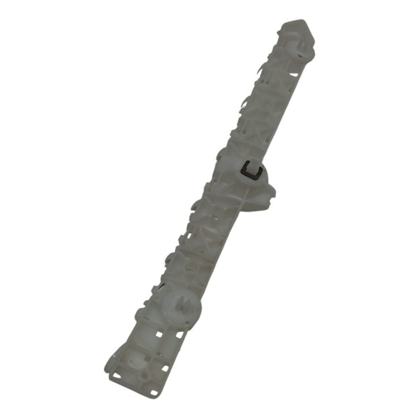 Suporte Guia Parachoque Traseiro Direito Nissan Kicks 2020