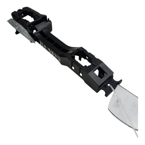 Suporte Maçaneta Dianteira Esquerda Nissan Kicks 2019 2020