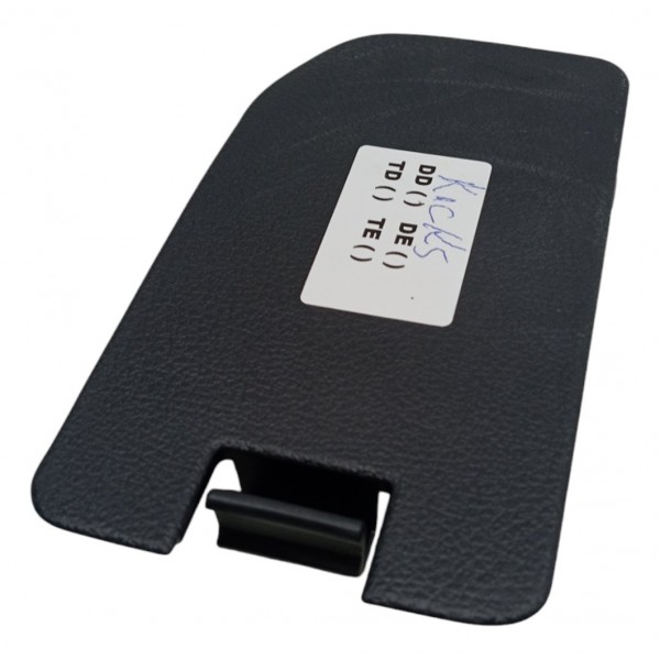 Moldura Tampa Fusivel Painel Nissan Kicks 1.6 2019 2020 2021