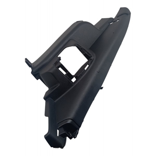 Acabamento Coluna Banco Tras Esq. Nissan Kicks 2020 Detalhes