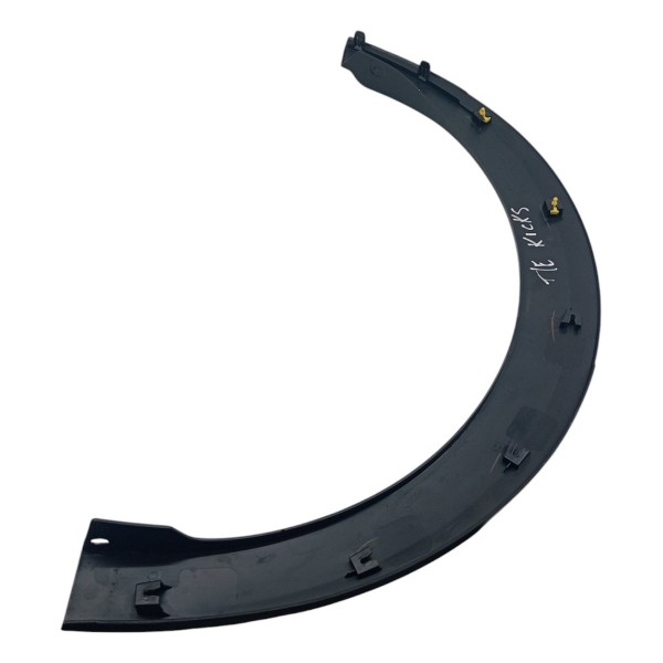 Moldura Paralama Traseiro Esquerdo Nissan Kicks 2021 2022 23