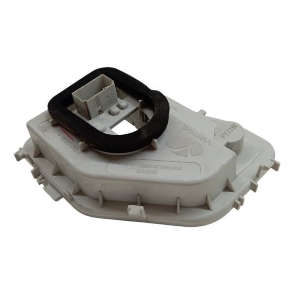 Circuito Soquete Lanterna Direita Volkswagen Tcross Tsi 2022