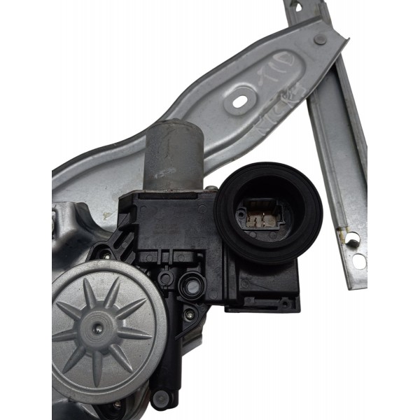 Máquina Vidro Traseiro Direito Nissan Kicks 1.6 2019 2020 21