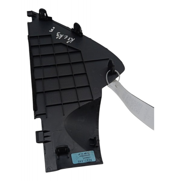 Moldura Lateral Painel Esquerdo Nissan Kicks 1.6 2019 2020