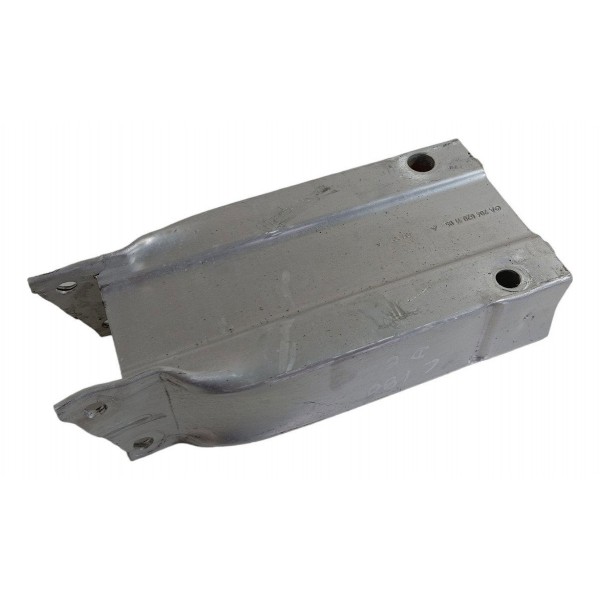 Suporte Parachoque Esquerdo Mercedes Benz C180 2011 2012