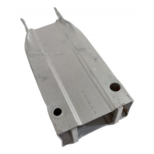 Suporte Parachoque Esquerdo Mercedes Benz C180 2011 2012