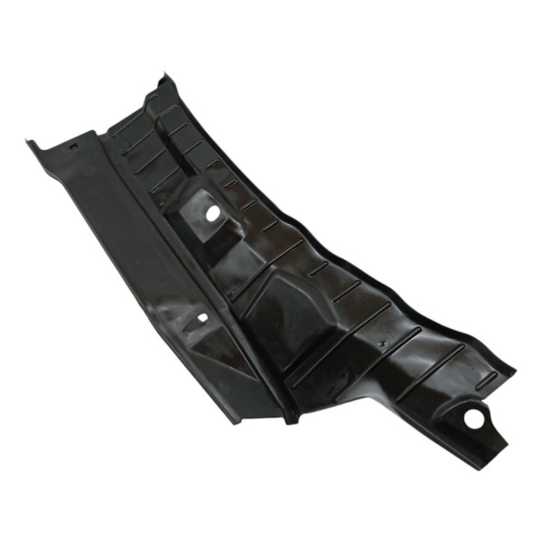 Grade Inferior Churrasqueira Chevrolet Celta 2002  Detalhes