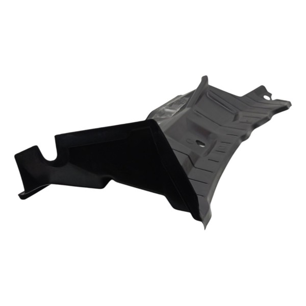 Grade Inferior Churrasqueira Chevrolet Celta 2002  Detalhes