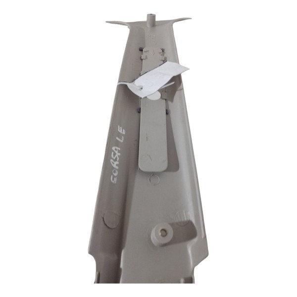 Acabamento Coluna Central Esquerdo Gm Corsa 2002 2003 2004