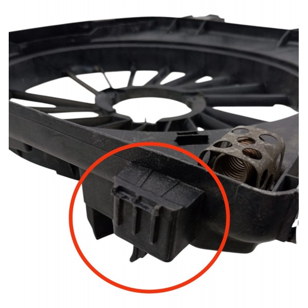 Defletor Ventoinha Radiador Renault Megane 2.0 2006 Detalhes