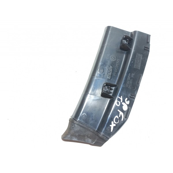 Moldura Lanterna Traseira Direita Volkswagen Spacefox 2015