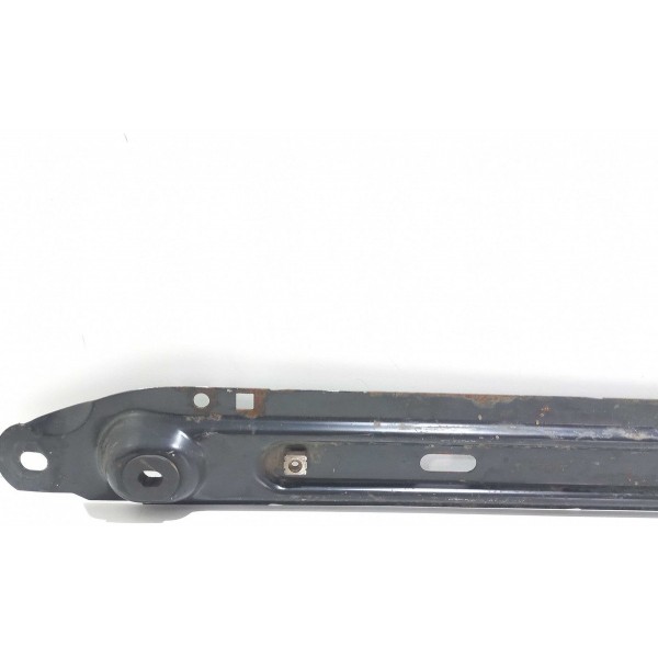 Travessa Inferior Radiador Peugeot 2008 Ano 2014 2015 2016