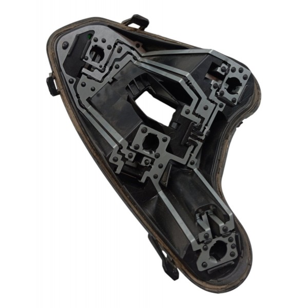 Circuito Lanterna Traseira Direita Peugeot 308 2.0 2013 2014