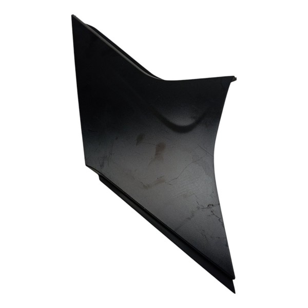 Moldura Externa Coluna Traseira Direita Nissan Kicks 2021