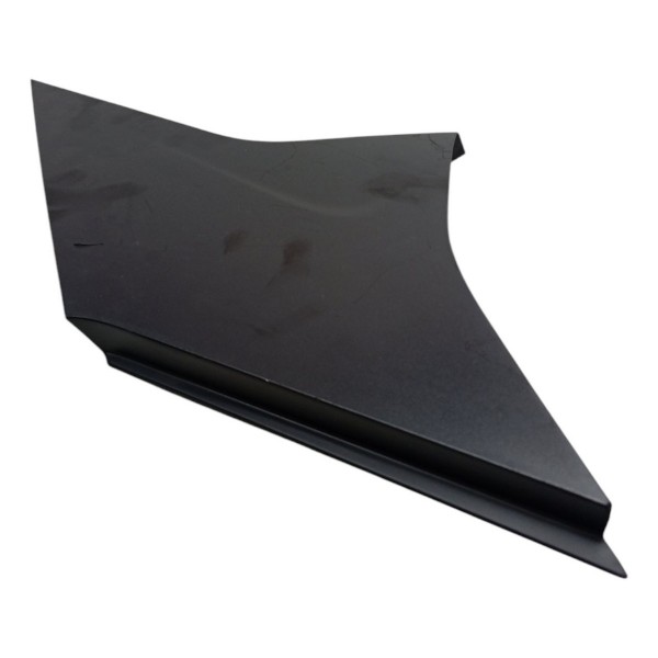 Moldura Externa Coluna Traseira Direita Nissan Kicks 2021