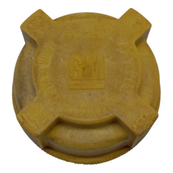 Tampa Reservatorio Partida Frio Chevrolet Celta 1.0 2004