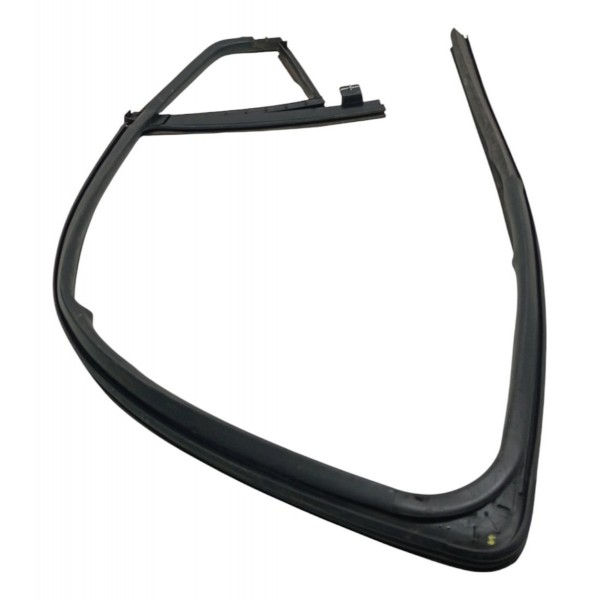 Borracha Canaleta Vidro Traseira Direita Gm Onix 2013 2014