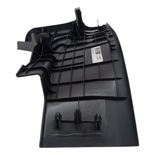 Soleira Traseira Esquerda Toyota Corolla Cross 2022 2023 24