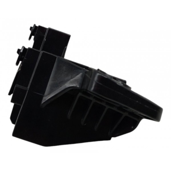 Guia Suporte Parachoque Traseiro Esq Corolla Cross 2024