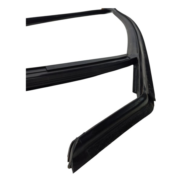 Borracha Canaleta Dianteira Esquerda Gm Cruze Sedan 2014 15