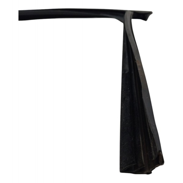 Borracha Canaleta Dianteira Esquerda Gm Cruze Sedan 2014 15