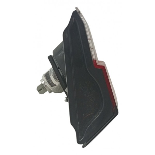 Lanterna Tampa Traseira Direita Toyota Corolla Cross 2023 24