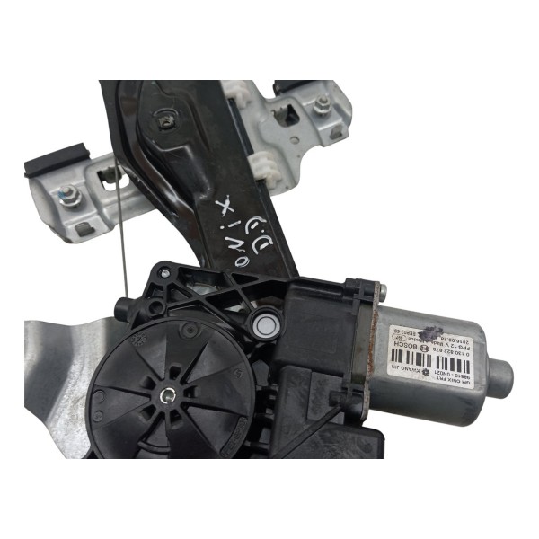 Maquina Vidro Dianteira Direita Chevrolet Onix 1.4 2014 2015